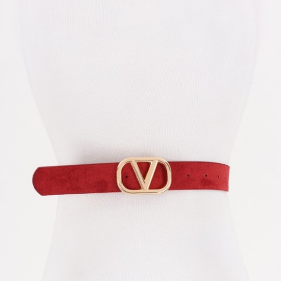 Stylish Vegan Red Belt with Gold Buckle - Picture 1 of 2